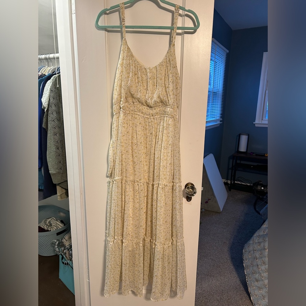 ARULA Cream Floral Maxi Dress